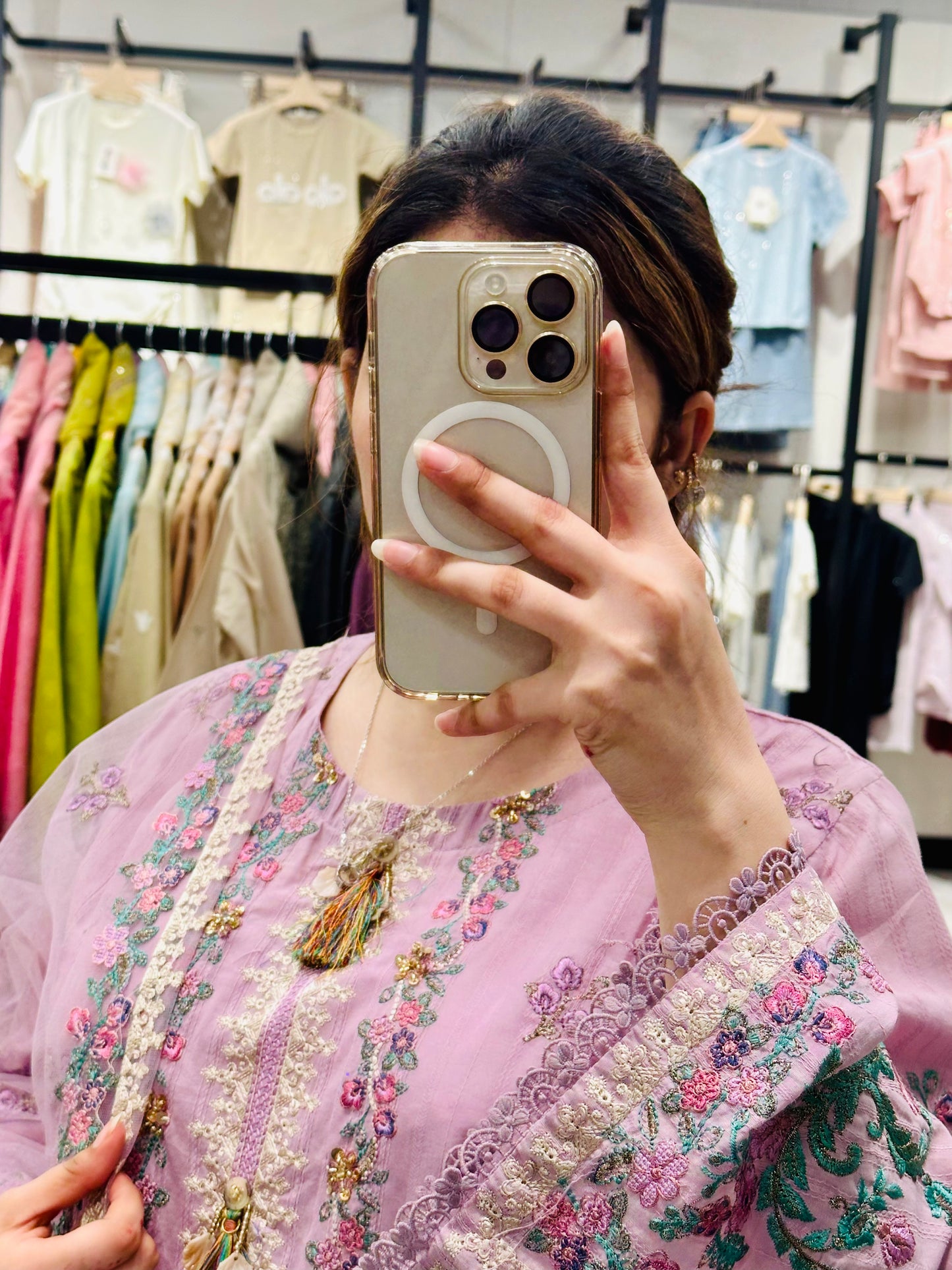 EMBROIDERED 3PC STITCH LAWAN SUIT
